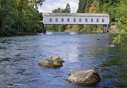 Goodpasture Island covered bridge towards Eugene